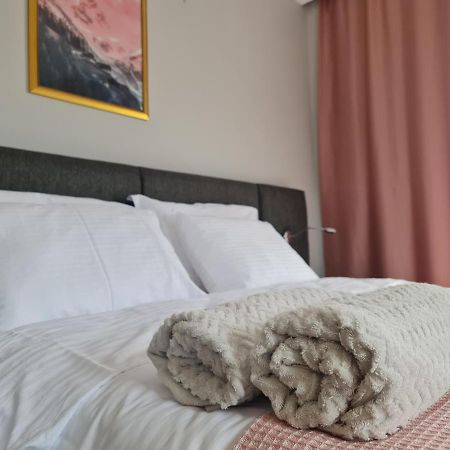 Budget Hotel Tourist Inn Arnavutkoy Bagian luar foto