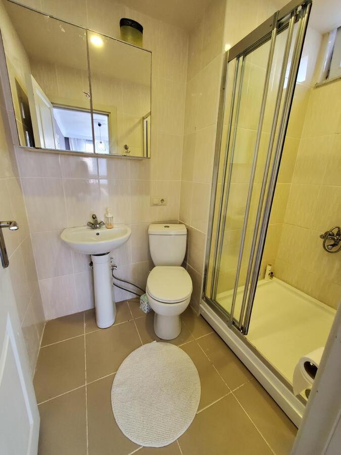 Budget Hotel Tourist Inn Arnavutkoy Bagian luar foto